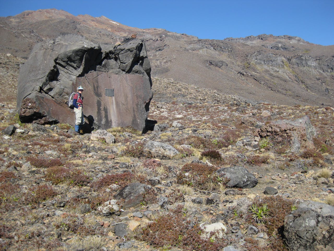 A lonely rock on a lonely plateau – the memorial rock to Warwick Stanton