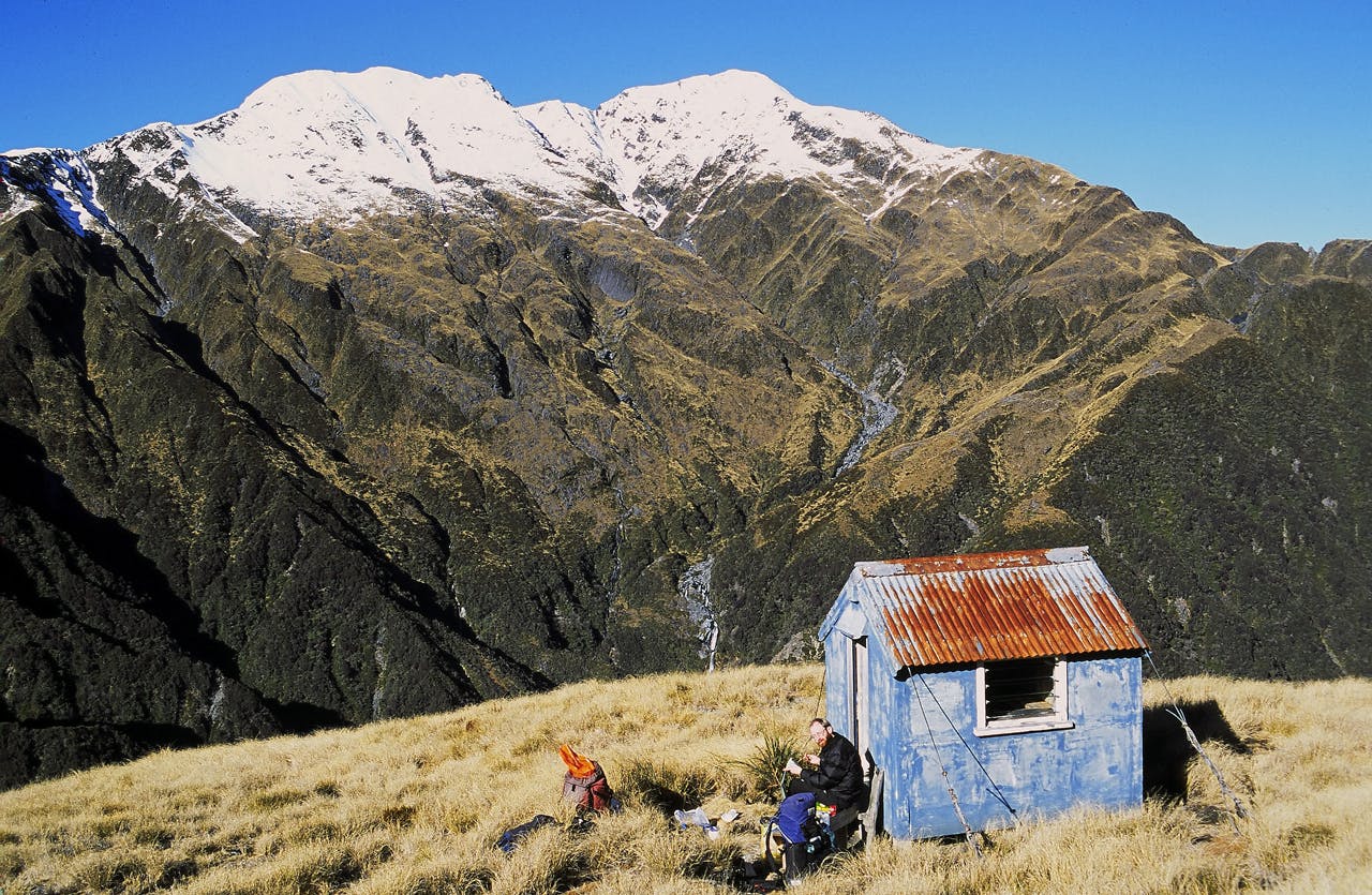 Gerhardt Spur Biv. Photo: Simon Lewis