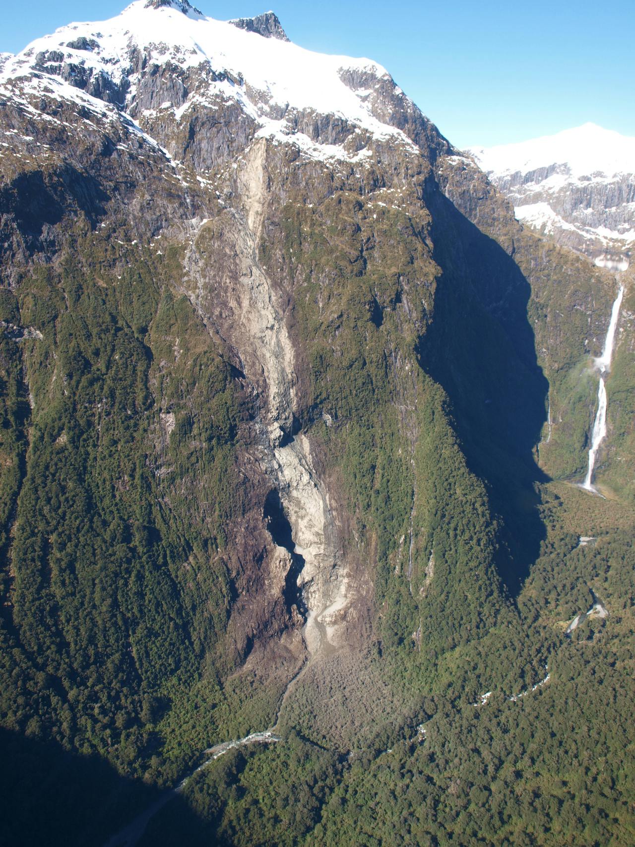 Milford Track trampers no longer have access to Sutherland Falls after a huge rockfall from Mt Hart