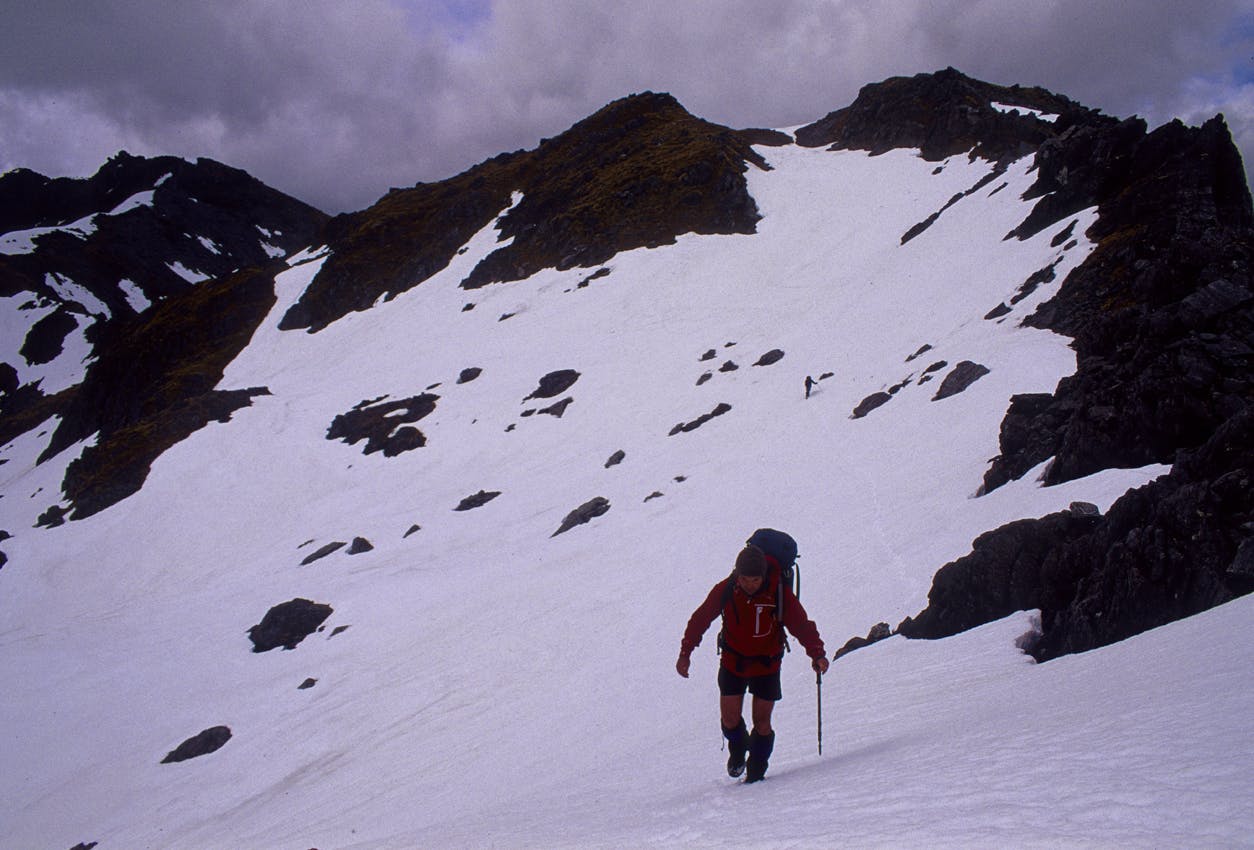 Traversing the snowy tops of the Toaroha Range