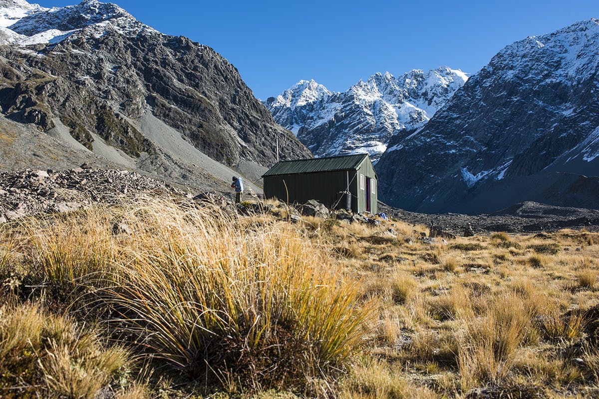 Cameron Hut and Arrowsmiths. Photo: Pat Barrett