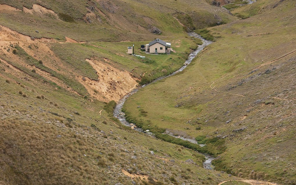 The beautifully-sited Woolshed Creek Hut is reached after a 2-3hr tramp. Photo: Ray Salisbury