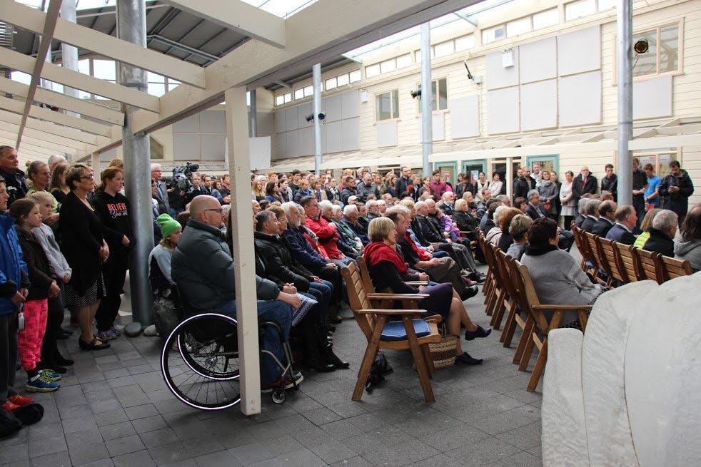 Friends, families and survivors gather to mark the 20 years since the Cave Creek disaster. Photo: Tai Poutini Polytechnic