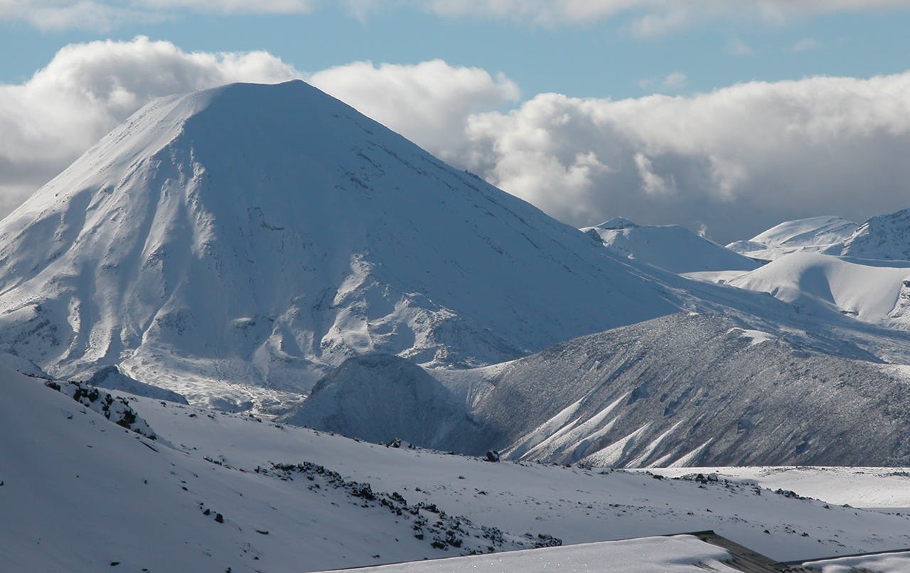 Follow in the footsteps of Hobbits – from Matamata to Mt Doom/Mt Ngauruhoe. Photo: Alistair Hall