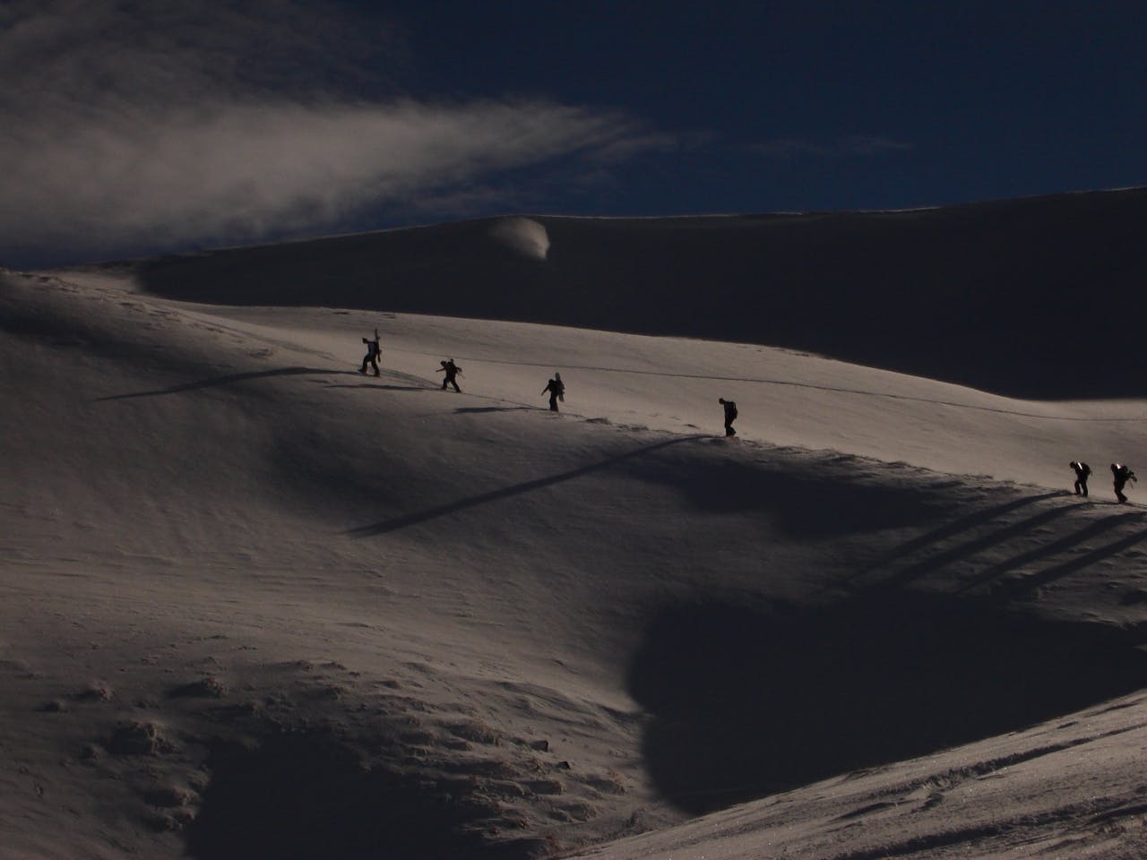 Low risk terrain include ridges Photo: Penny Goddard