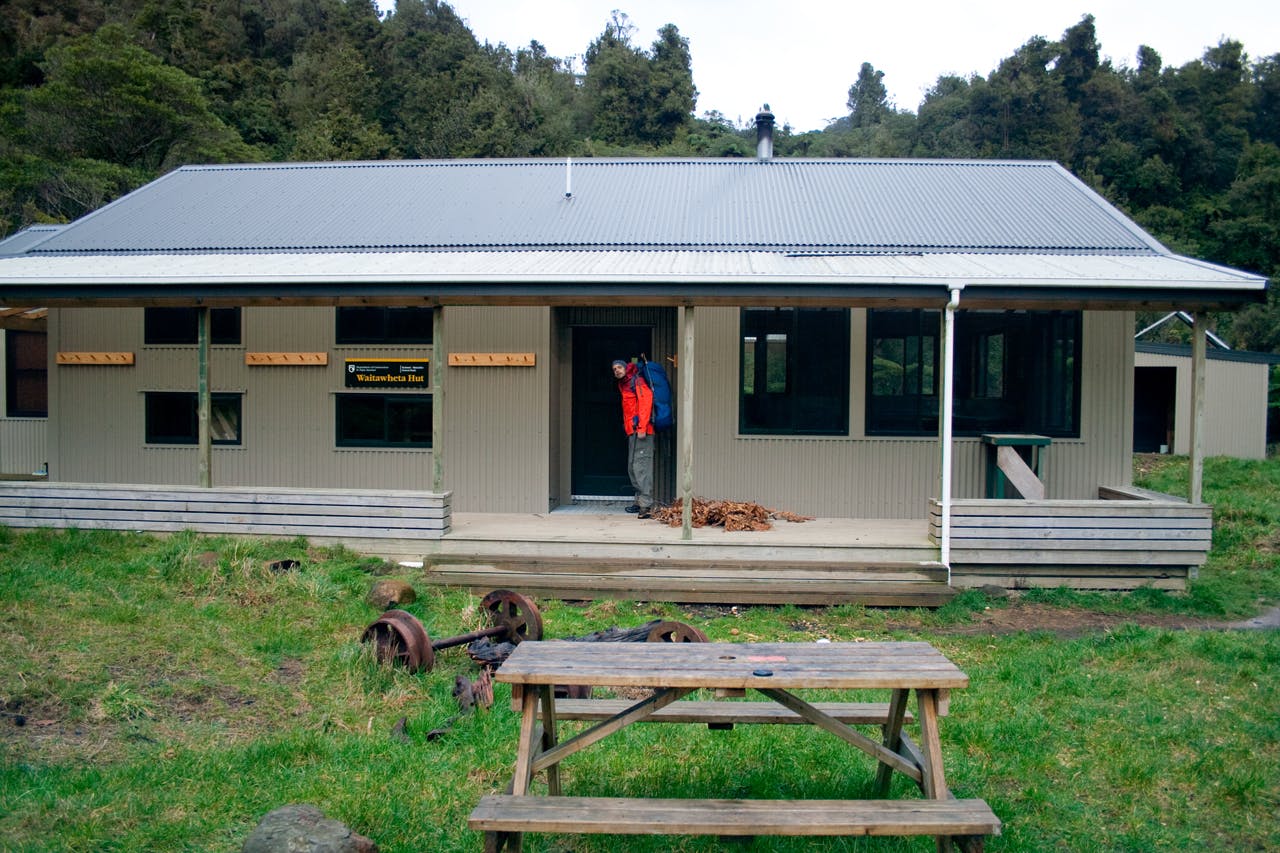 Waitawheta Hut is no longer available to Backcountry Hut Pass holders. Photo: Alistair Hall