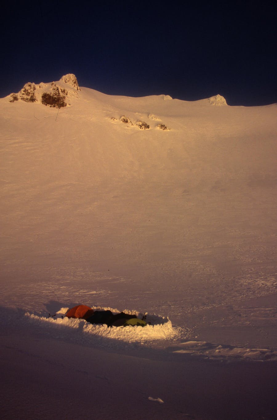 Campsite on the Wahianoa Glacier. Photo: Richard Davies