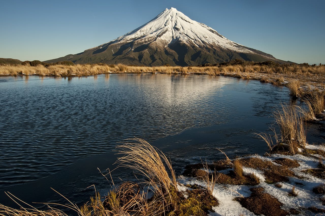 taranaki volcano