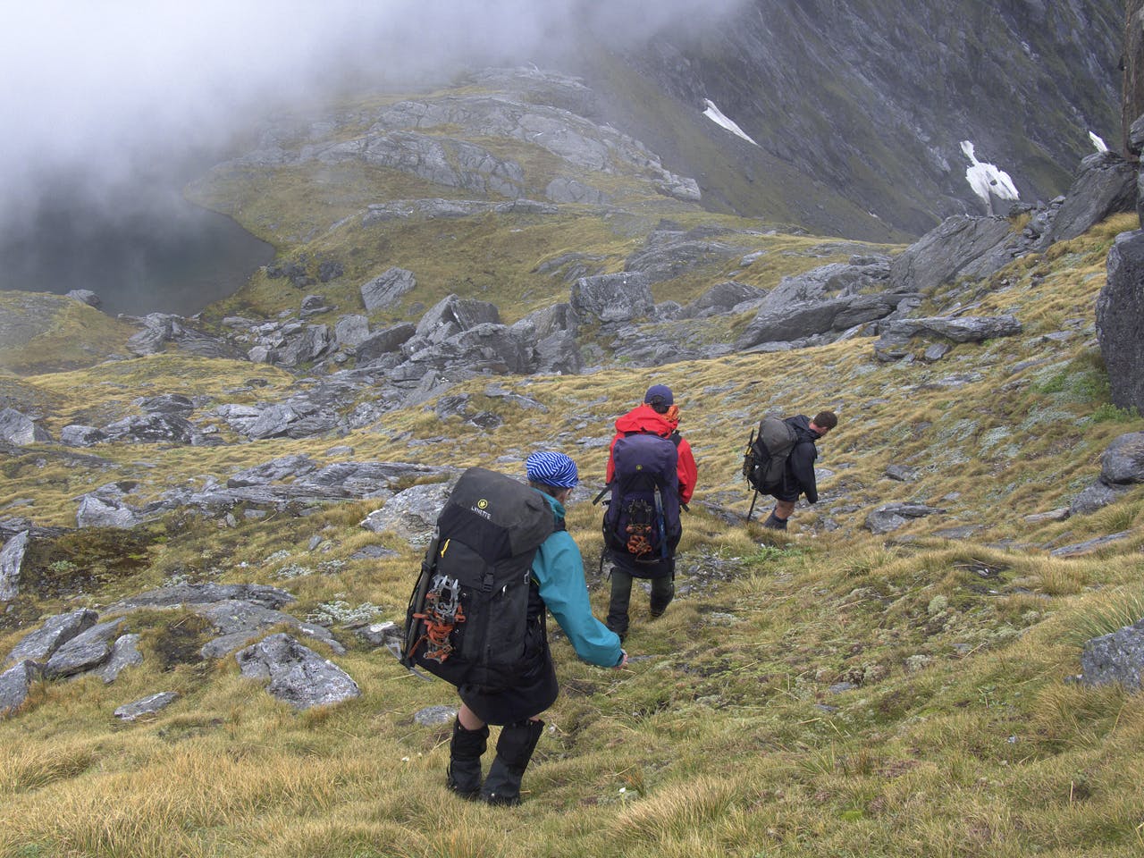 Descending to a saddle on the Thomas Range between 1717m and Mount Stevenson. Photo: Geoff Spearpoint