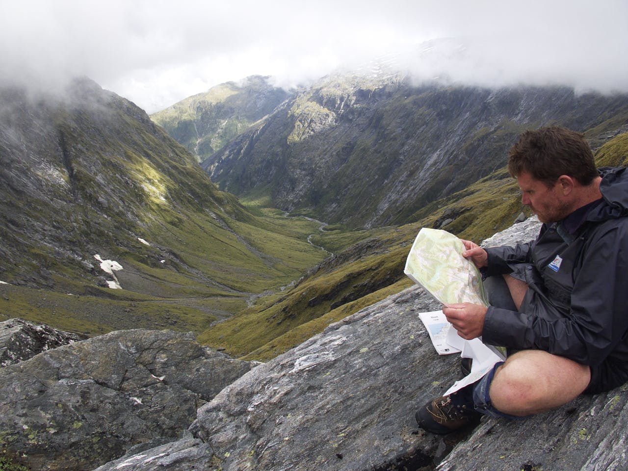 Clive sorting out topography in the head of the Macfarlane. Photo: Geoff Spearpoint