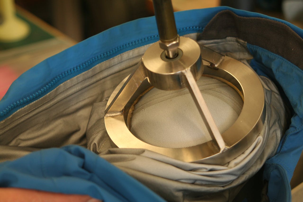 Water pressure test