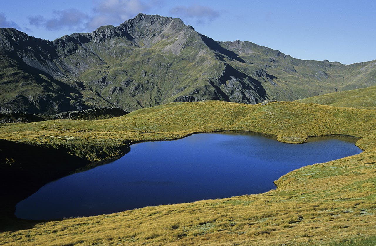 Tarn and Mt Technical, Lewis Pass tops. Photo: Shaun Barnett/Black Robin Photography