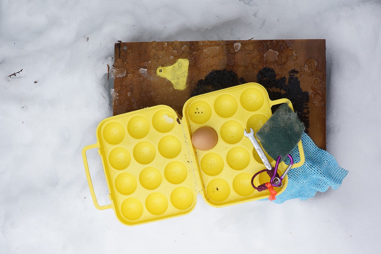 Tools of the applied tramping trade – a spanner, scourer and bait. Photo: Anthony Behrens