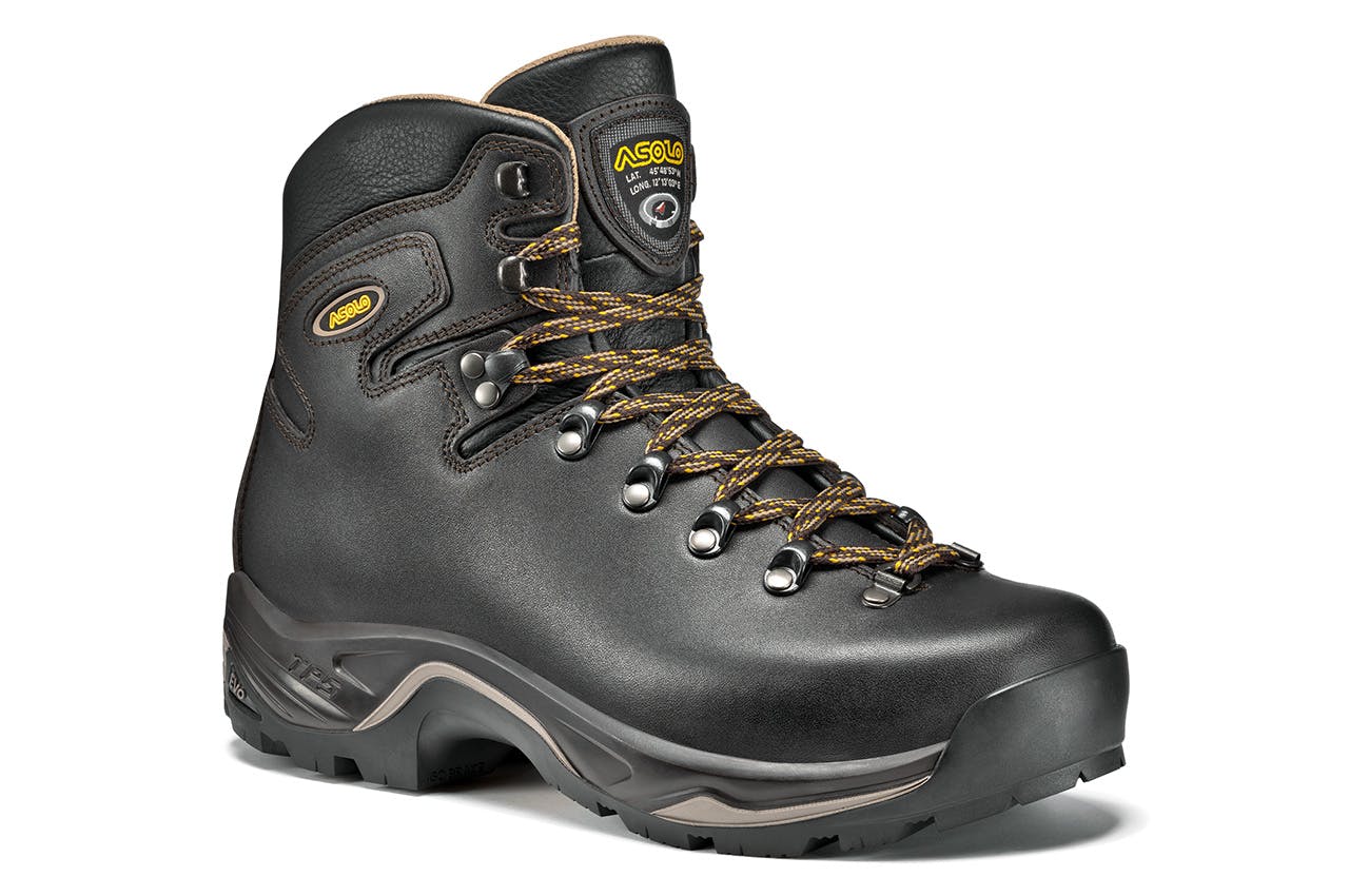 2020’s best multiday tramping boots Wilderness Magazine